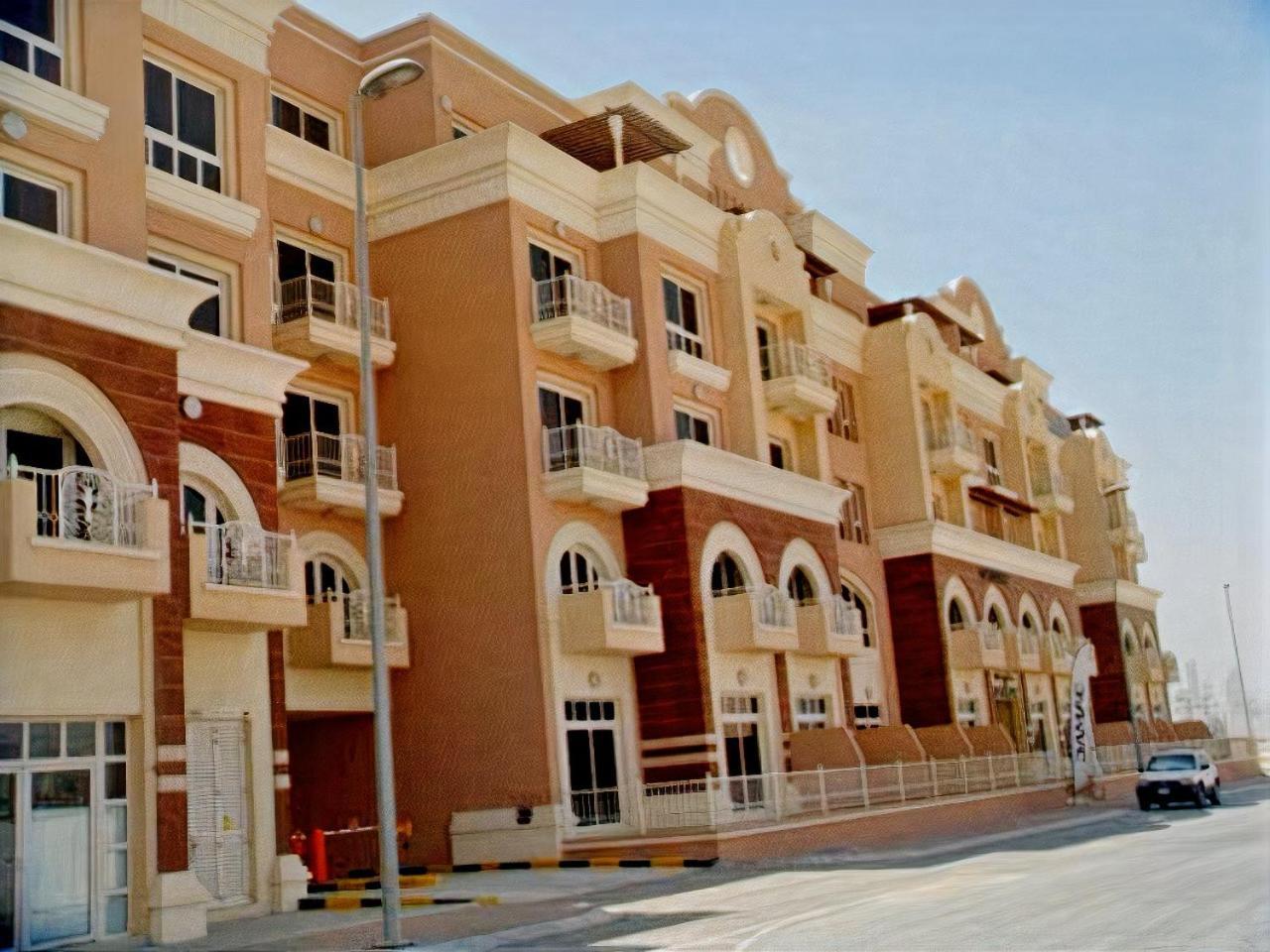 Huge Entire Apartment For Couples ,Families & Groups -Up To 5 Guests- With Free Pool, Steam & Sauna ,Jvc,Dubai Dış mekan fotoğraf